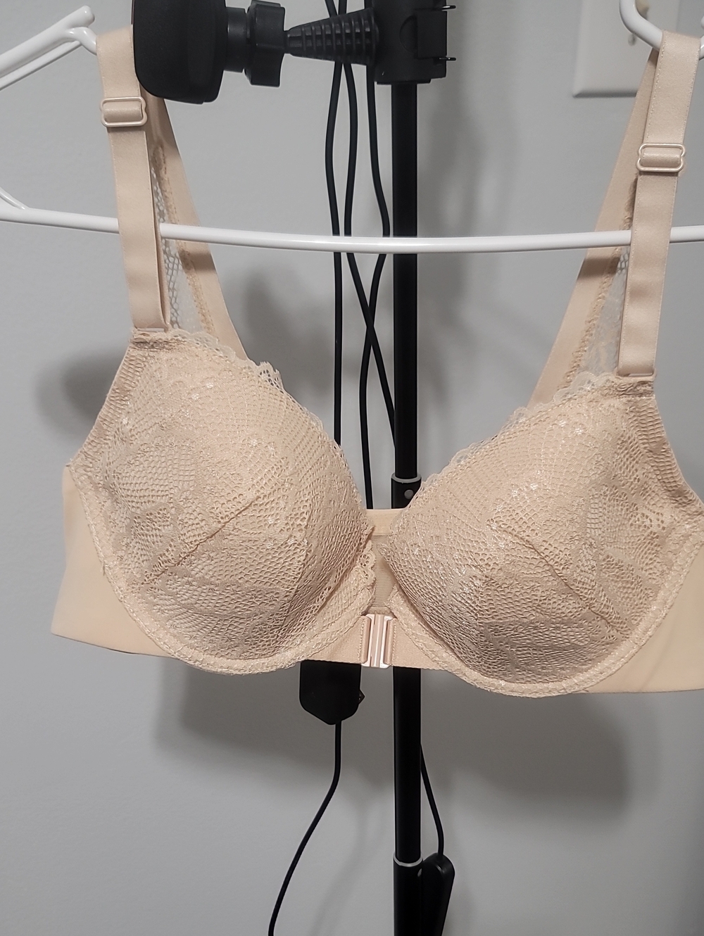 Demi Style Everyday Lace Underwire Bra - Nude
